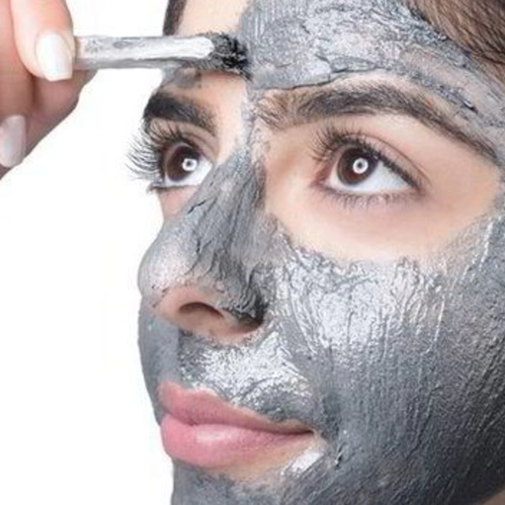 facial-2-shravs-beauty-lounge