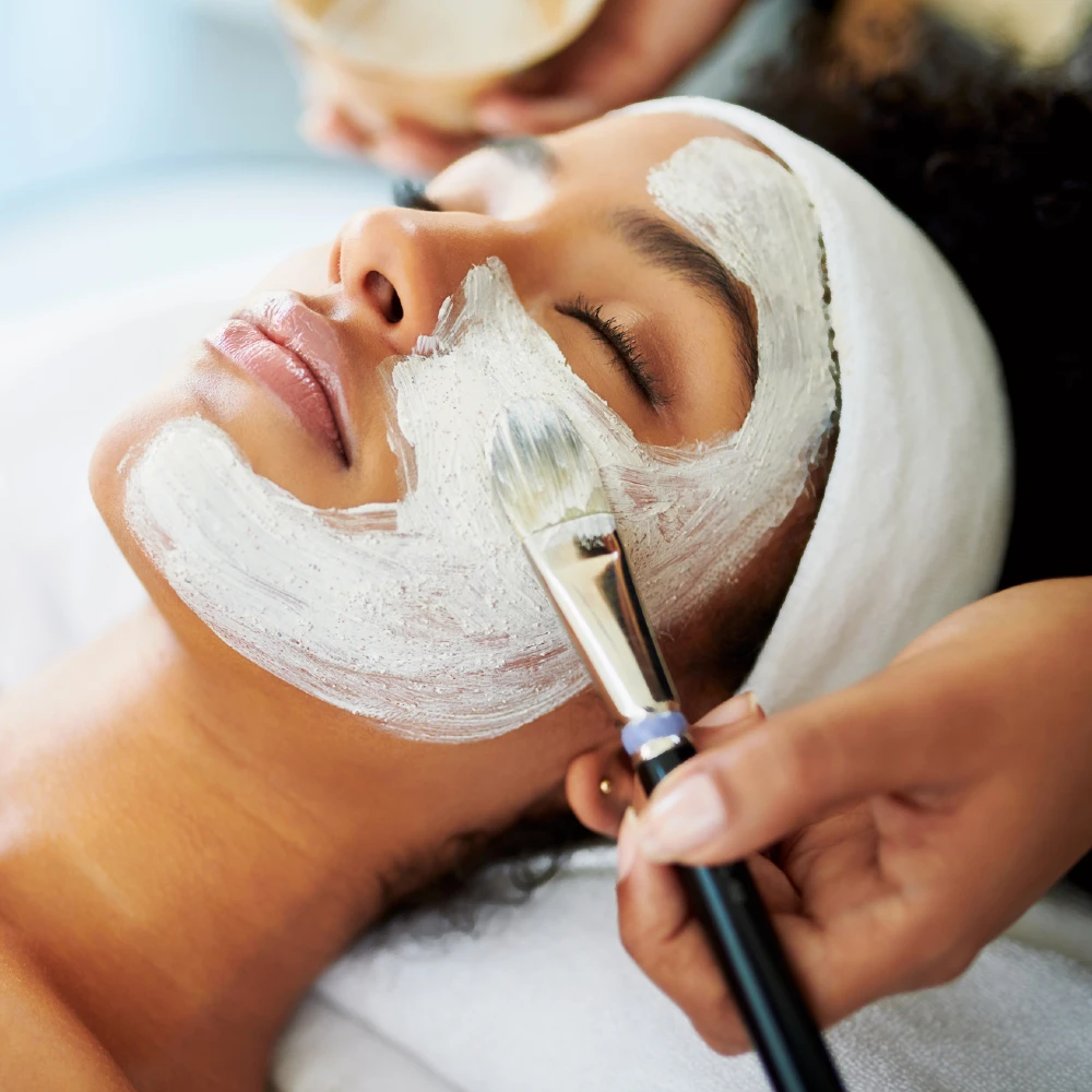 facial-3-shravs-beauty-lounge