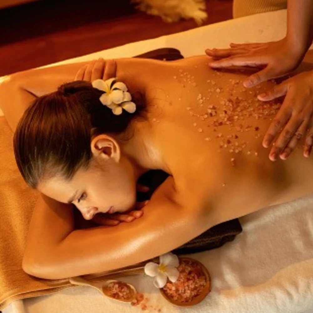 massage-3-shravs-beauty-lounge